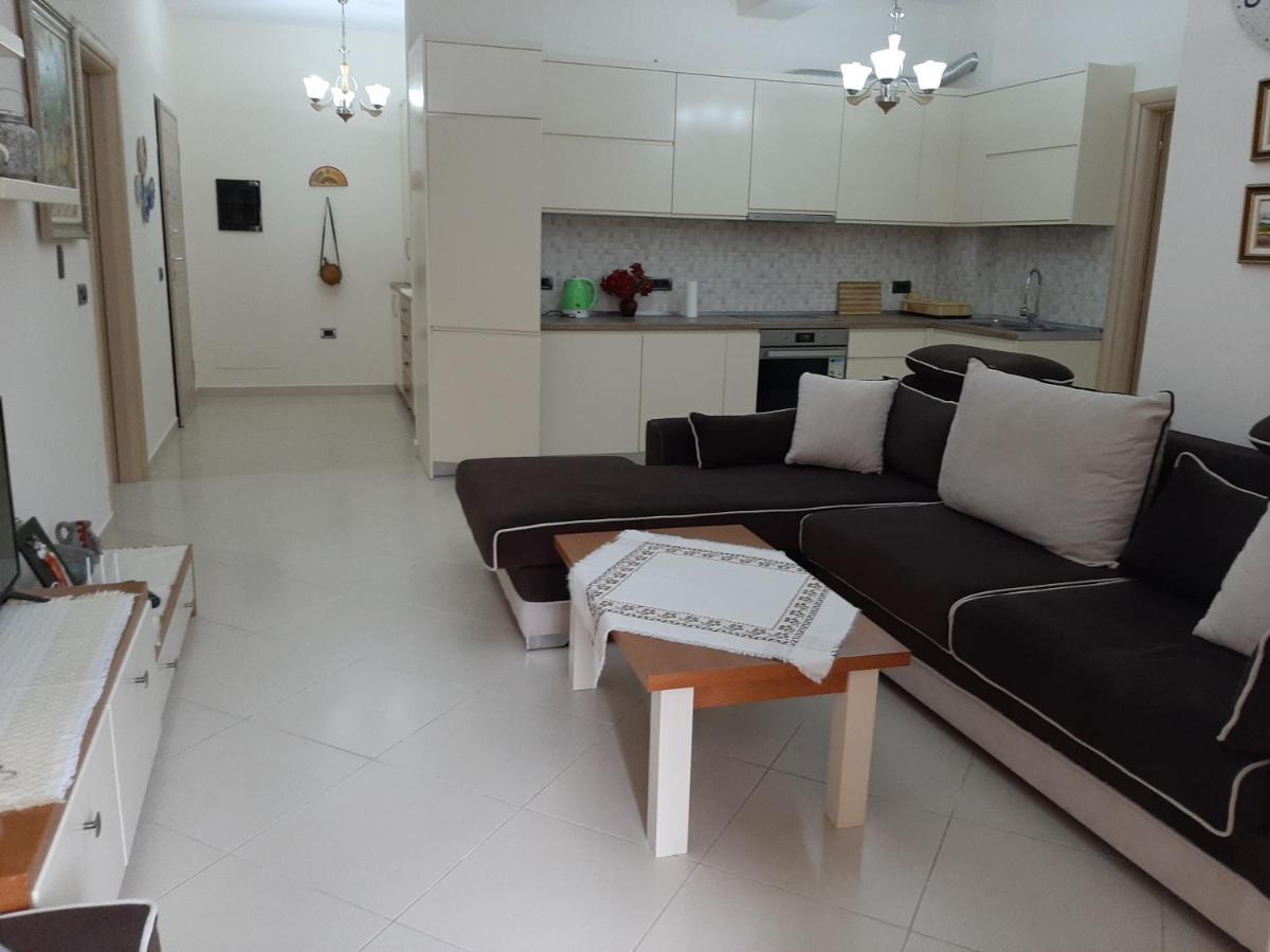 Milka Apartment Golem  Esterno foto